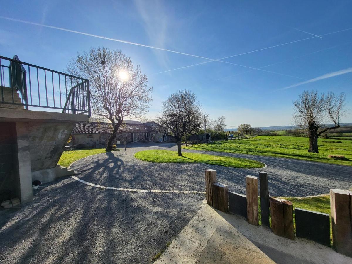 Le Logis Des Chons A La Campagne A Saint Hilaire Du Bois - Lys Haut Layon Le Plessis  المظهر الخارجي الصورة